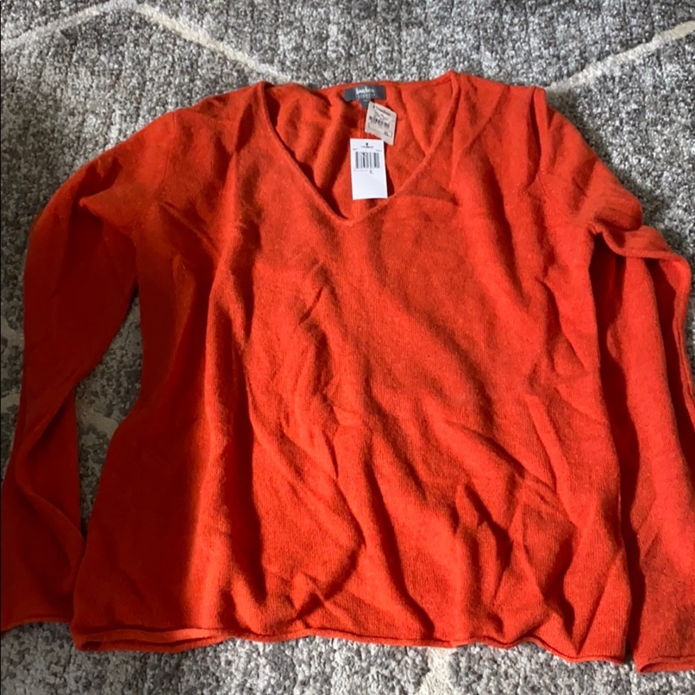 Neiman Marcus Cashmere Sweater